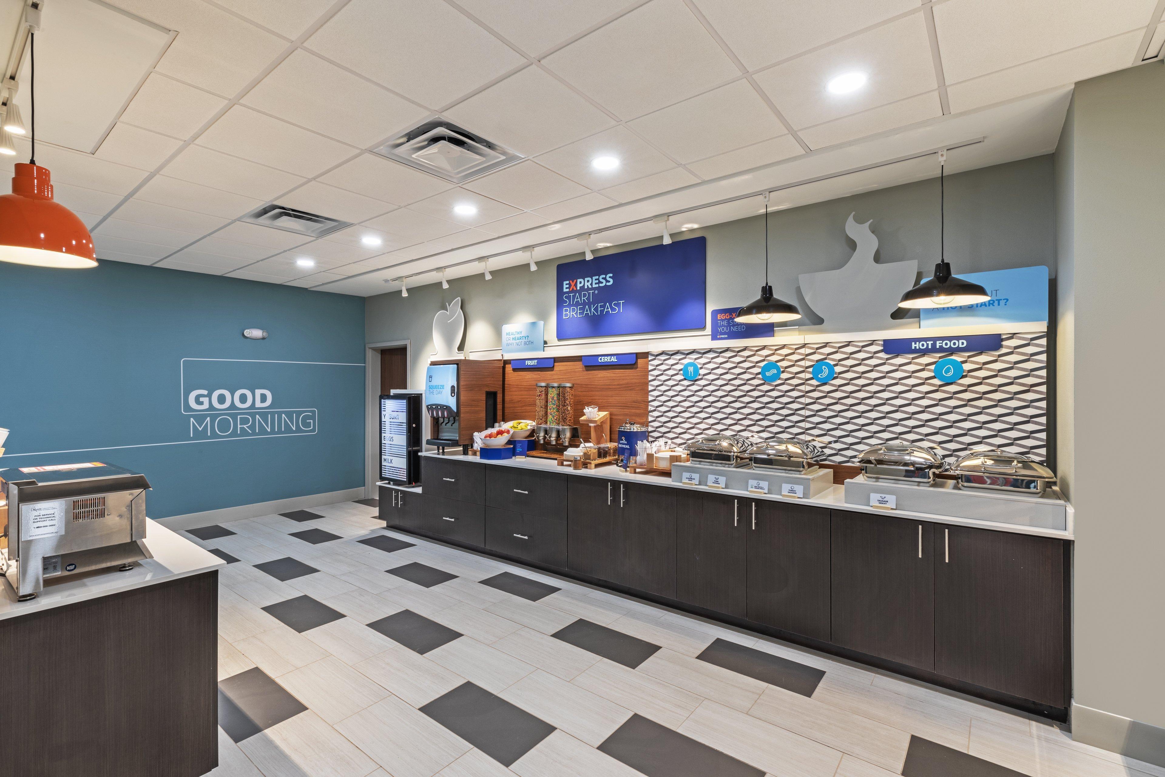 Holiday Inn Express & Suites Purcell By Ihg Exterior photo